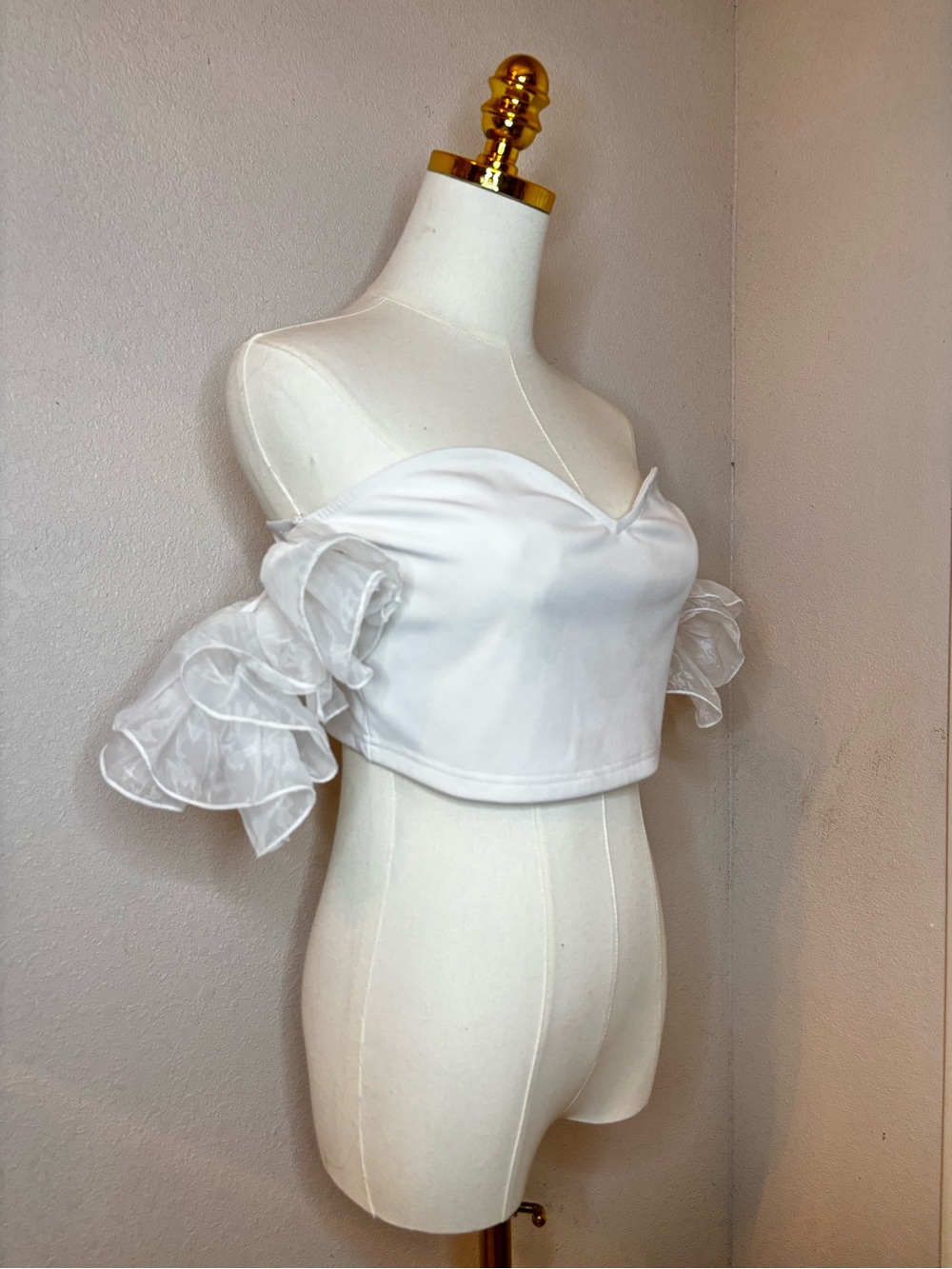 White Off-Shoulder Ruffle Sleeve Crop Top